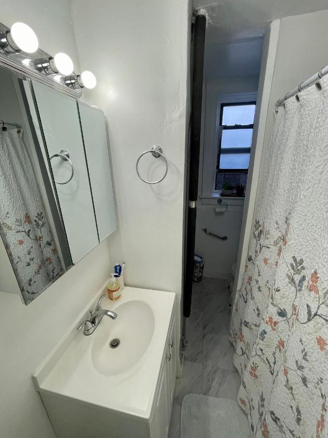 Room In A 2 Bedrooms Apt. 10 Minutes To Time Square! West New York Kültér fotó